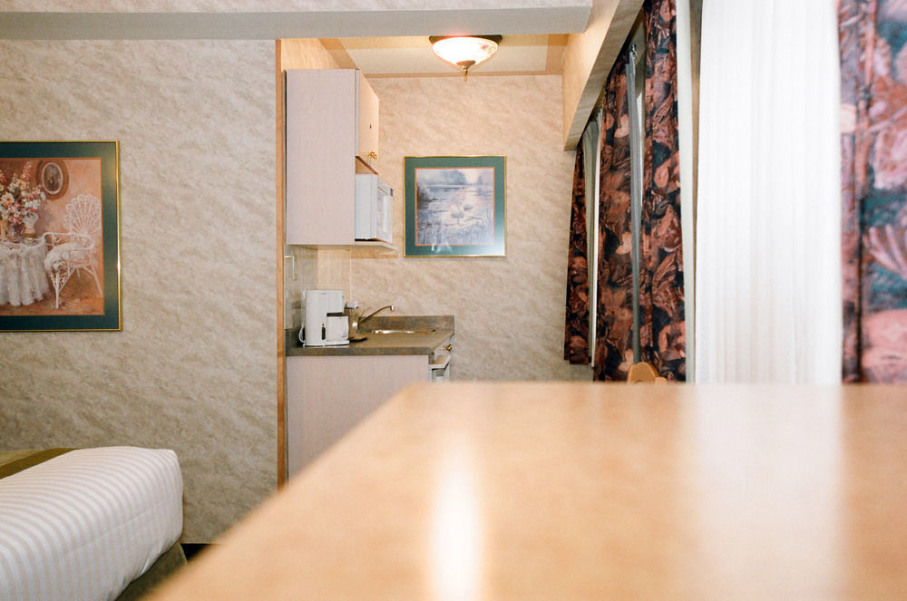 Robsonstrasse Hotel & Suites Vancouver Extérieur photo